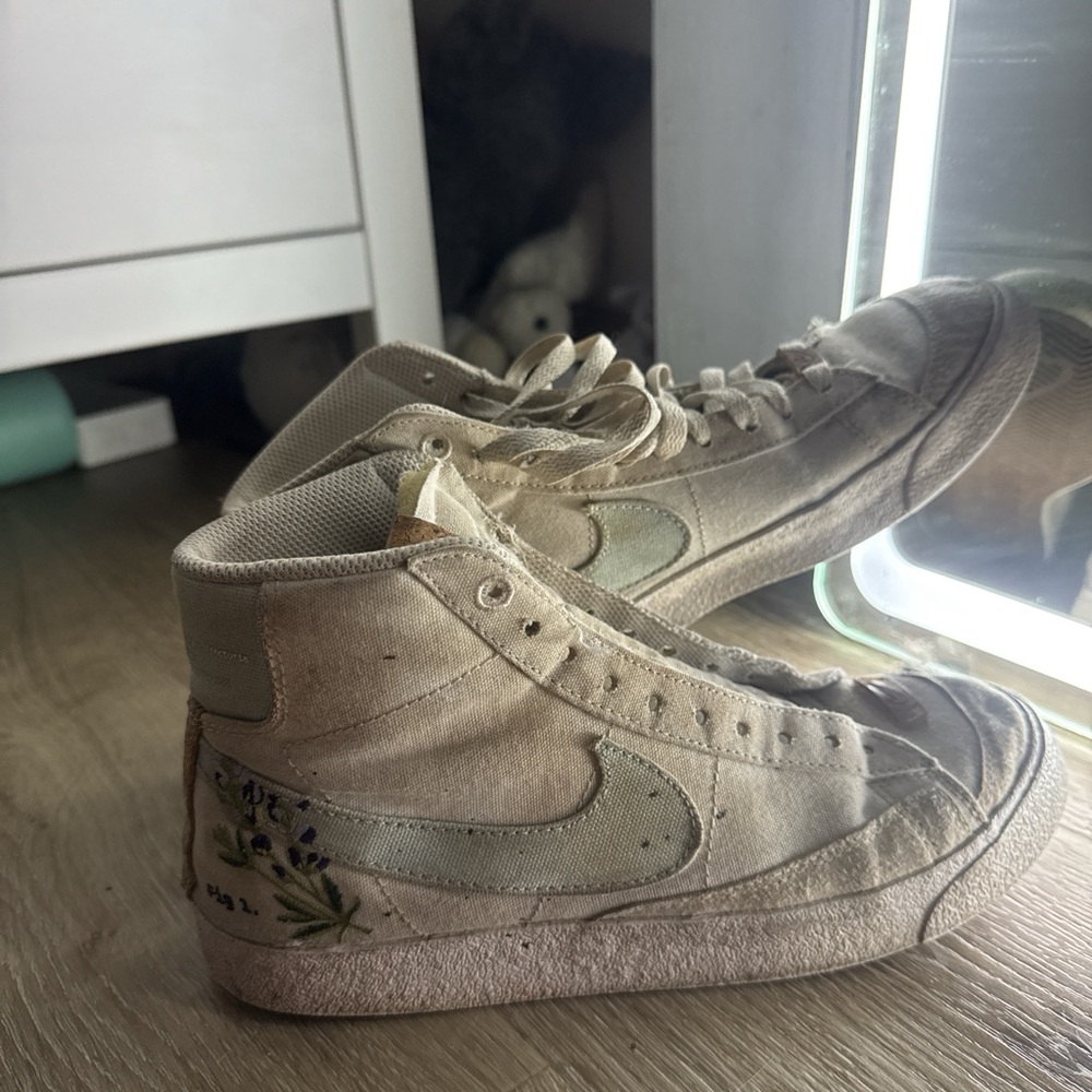 Nike indigo blazers size 8